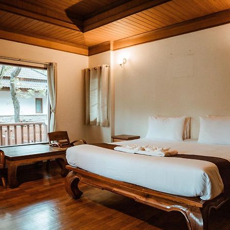 Tak Andaman Resort&Hotel Bagian luar foto