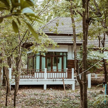 Tak Andaman Resort&Hotel Bagian luar foto