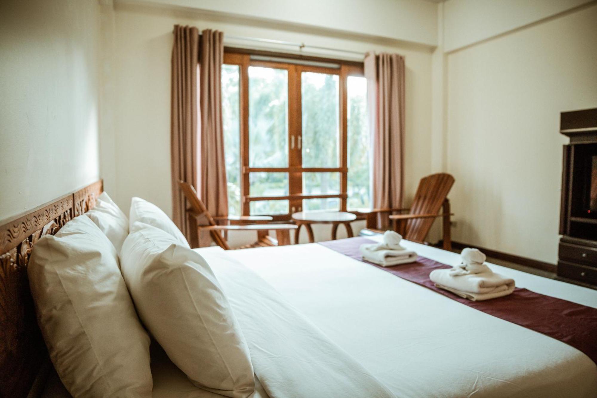 Tak Andaman Resort&Hotel Bagian luar foto