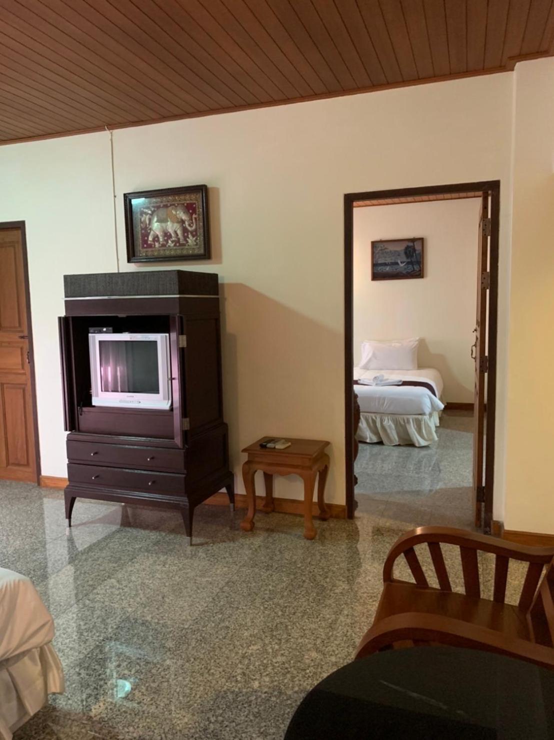 Tak Andaman Resort&Hotel Bagian luar foto