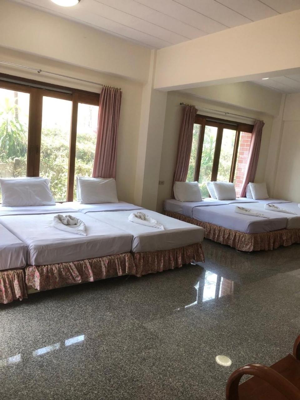Tak Andaman Resort&Hotel Bagian luar foto