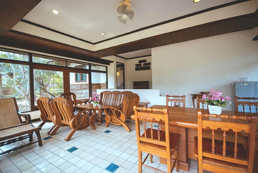 Tak Andaman Resort&Hotel Bagian luar foto