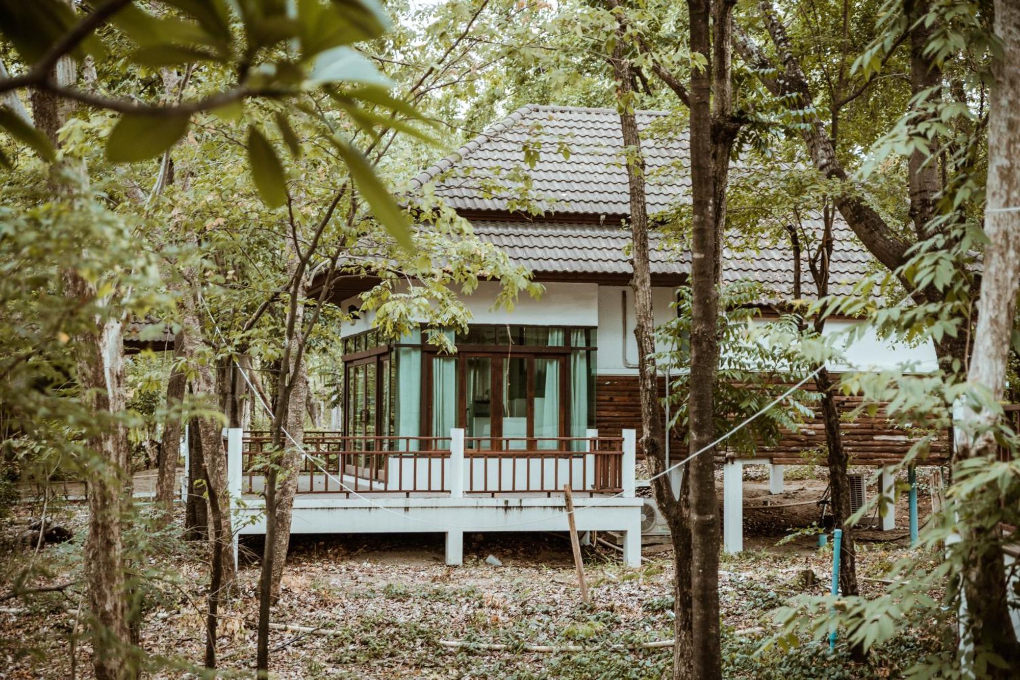 Tak Andaman Resort&Hotel Bagian luar foto