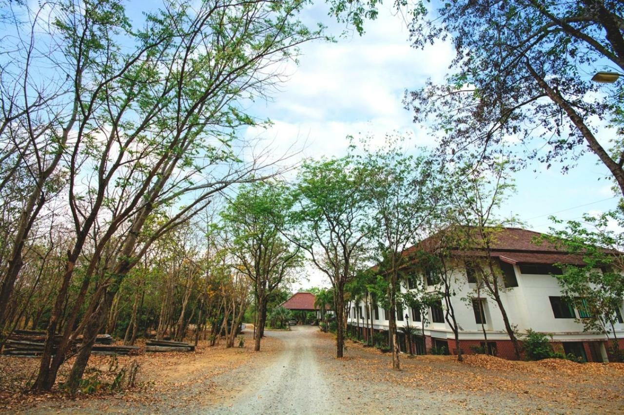 Tak Andaman Resort&Hotel Bagian luar foto